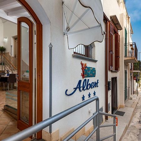 Albert Rooms & Breakfast San Vito Lo Capo Exteriör bild