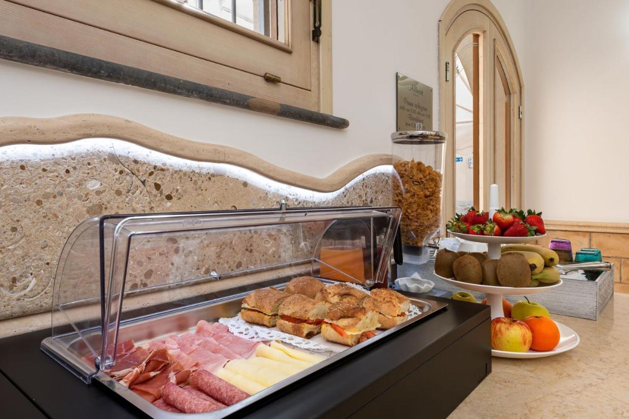 Albert Rooms & Breakfast San Vito Lo Capo Exteriör bild